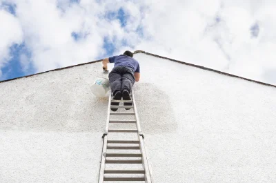 Peinture extérieure à Lagardère — façades et ravalement